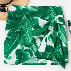 Front Tie Tropical Leaf Skirt
